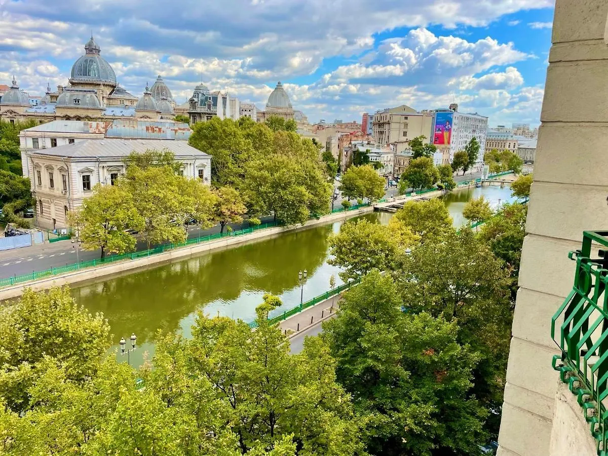 Old City Center River View-4Br-Parliament-Metro-Park Bükreş