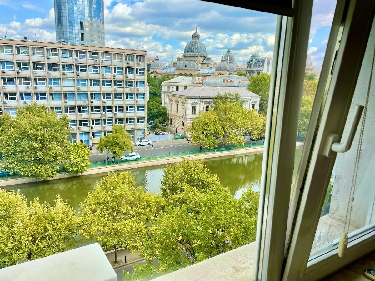 Old City Center River View-4Br-Parliament-Metro-Park Bukareszt 0*,